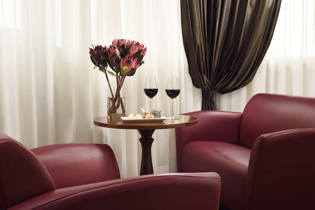 Unahotels Scandinavia Hotel Milano